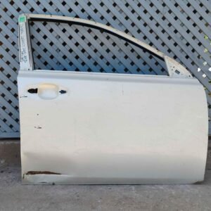 Puerta delantera derecha Subaru Legacy 2010 - 2013