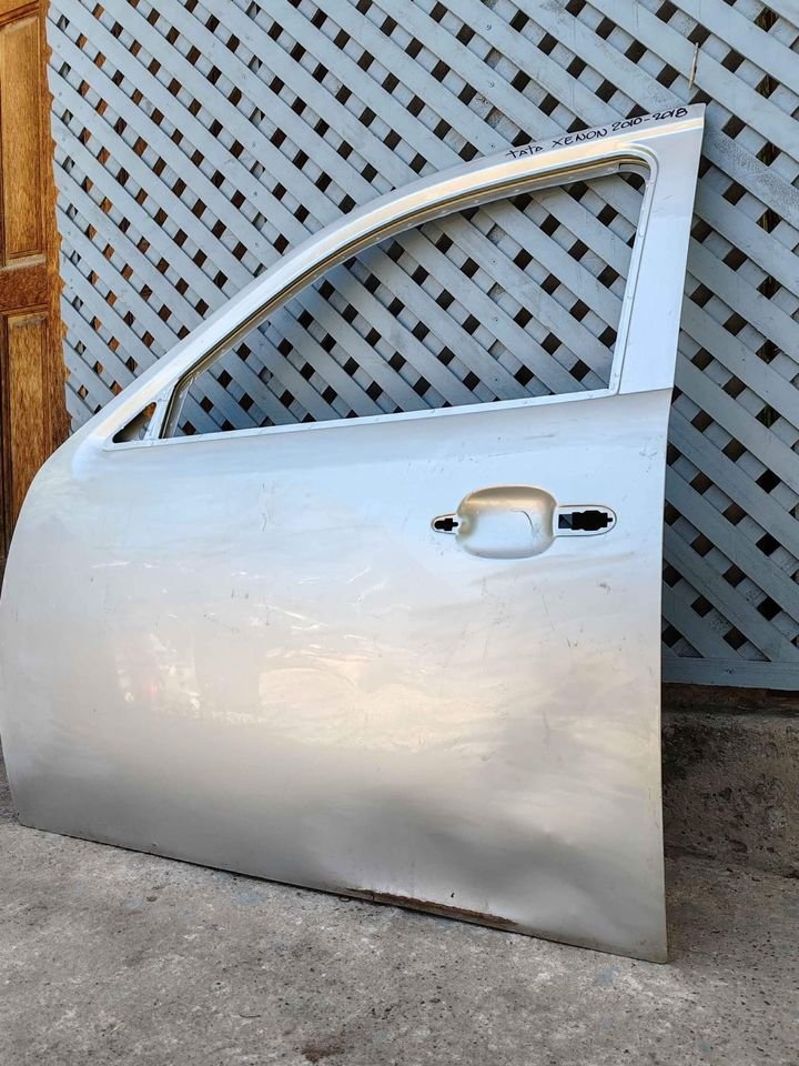 Puerta delantera izquierda TATA Xenon 2010 - 2018 - Imagen 3