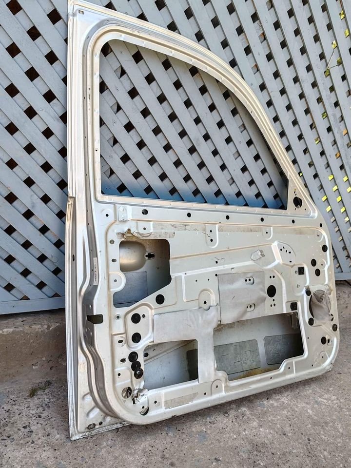 Puerta delantera izquierda TATA Xenon 2010 - 2018 - Imagen 6