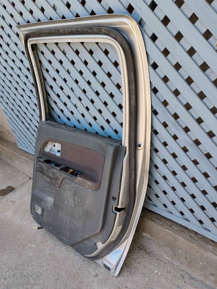 Puerta trasera derecha Chevrolet Dmax 2007 - 2014 - Imagen 7