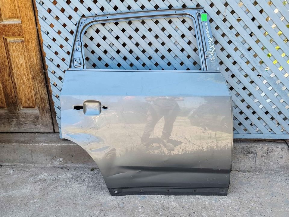 Puerta trasera derecha Chevrolet Orlando 2012 - 2017