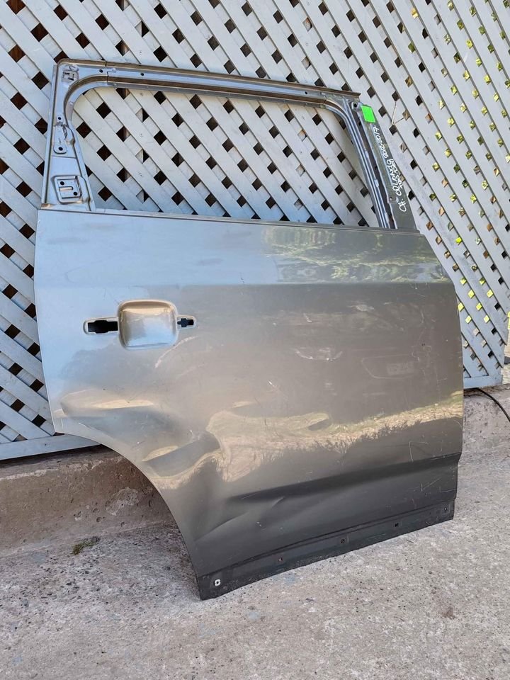 Puerta trasera derecha Chevrolet Orlando 2012 - 2017 - Imagen 4