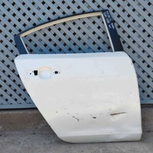 Puerta trasera derecha Mazda 3 sedan 2004 - 2008