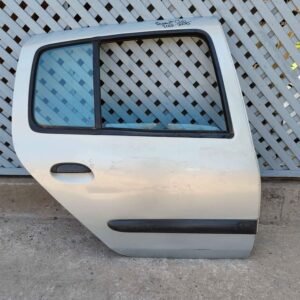 Puerta trasera derecha Renault Clio 2002 - 2005