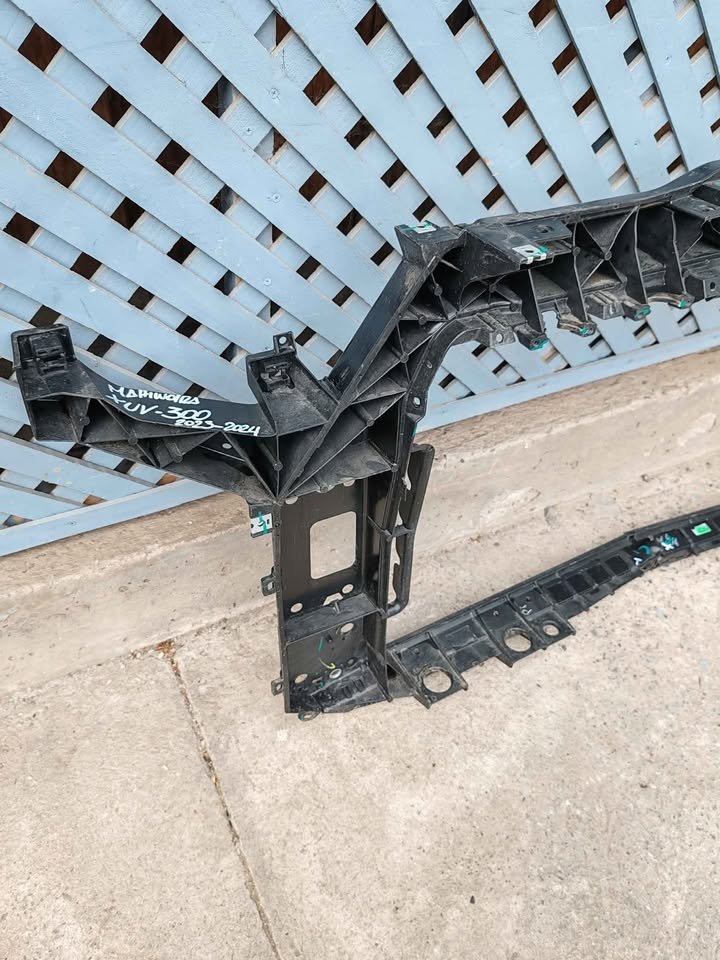 Frontal Mahindra XUV300 2023 - 2024 - Imagen 4