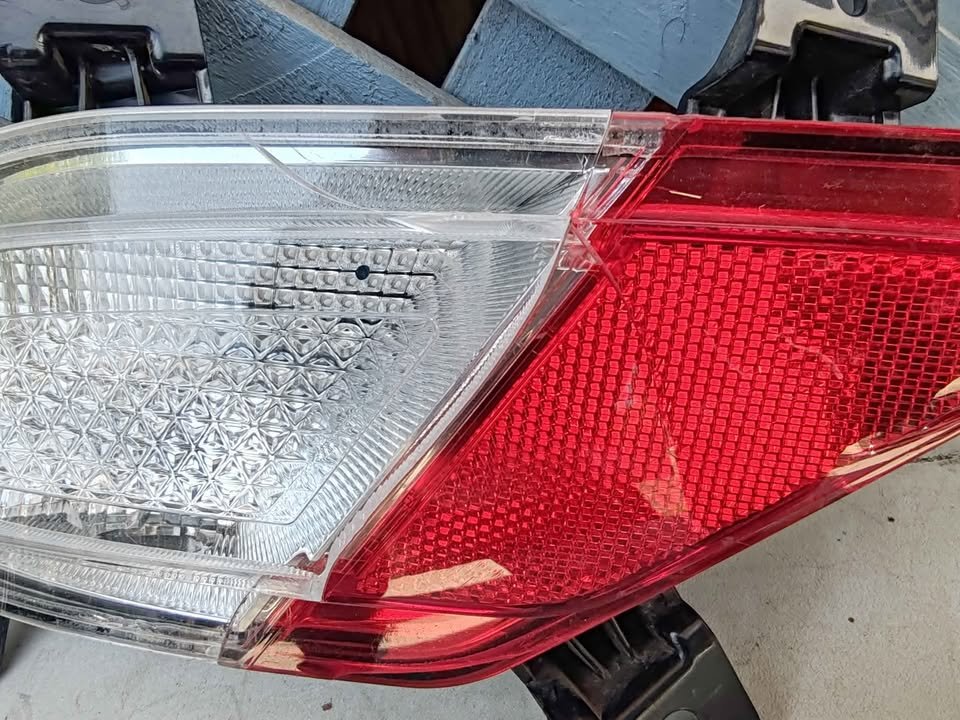 Mica izquierda de parachoque trasero Hyundai Creta 2024 - 2025 - Imagen 4
