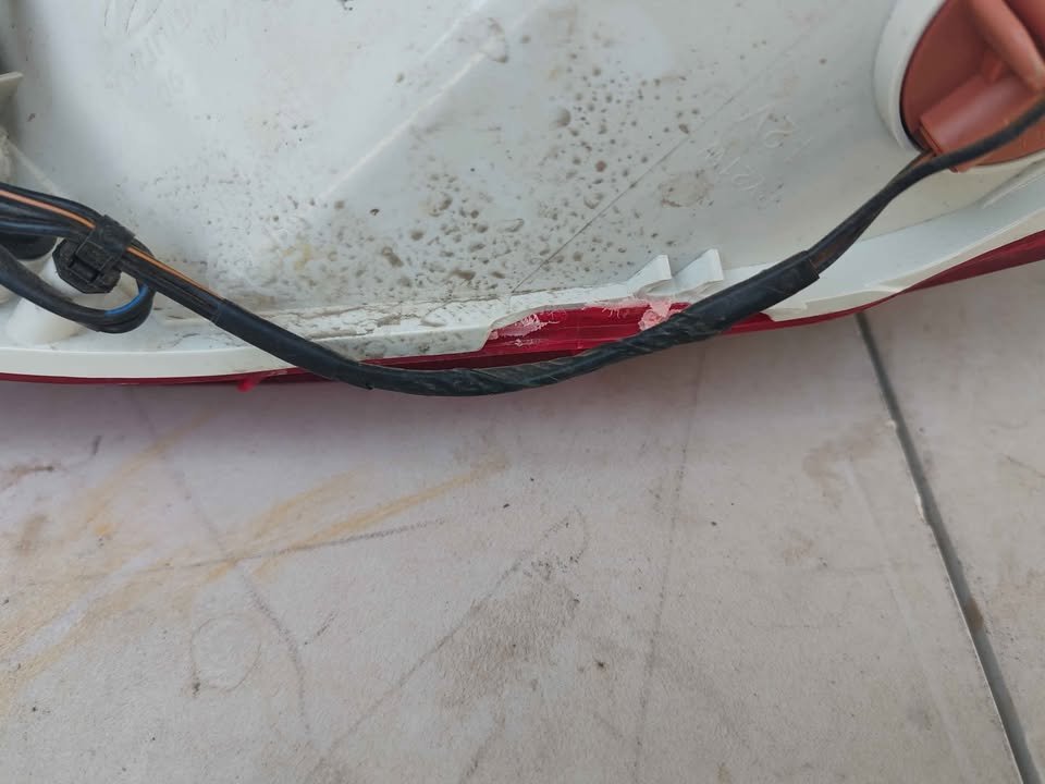Mica izquierda de parachoque trasero Hyundai Tucson 2021 - 2024 - Imagen 5