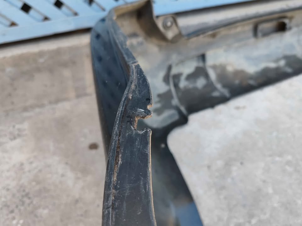 Parachoque trasero Nissan Xtrail 2006 - 2010 - Imagen 6