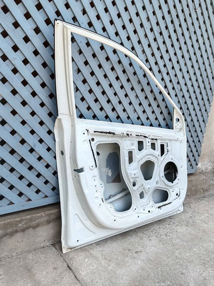 Puerta delantera izquierda Hyundai i20 2021 - 2024 - Imagen 7