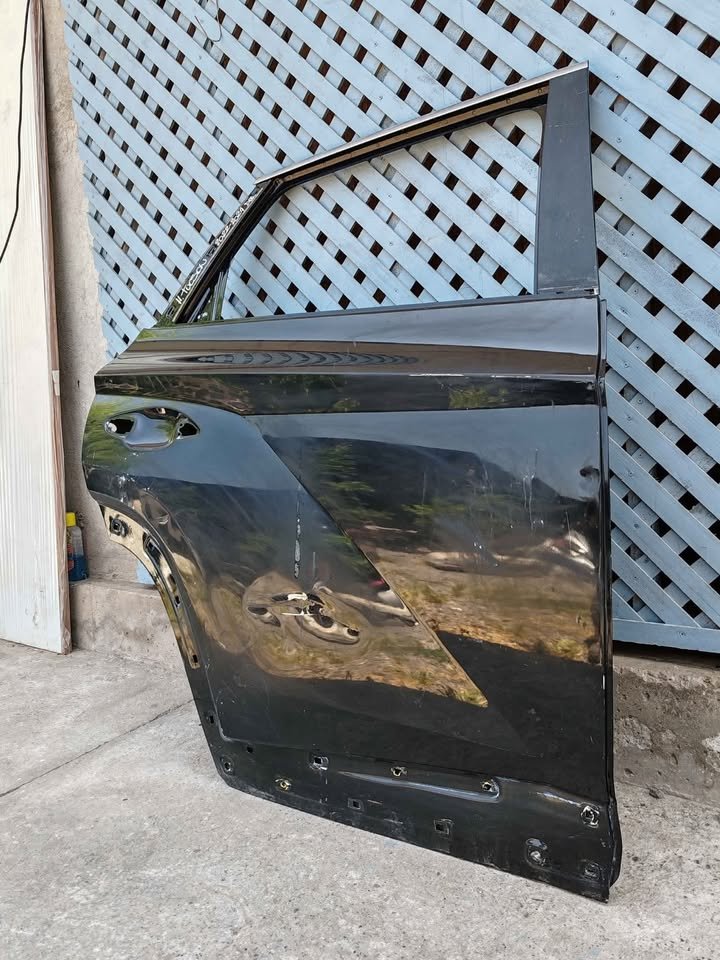Puerta trasera derecha Hyundai Tucson 2022 - 2024 - Imagen 4