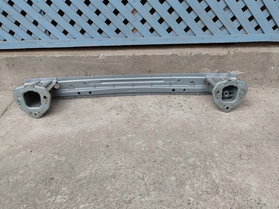 Refuerzo trasero Subaru Outback 2021 - 2024 - Imagen 7