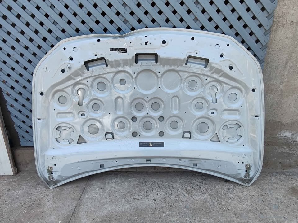 Capot Mercedes Benz A200 2020 - 2023 - Imagen 9