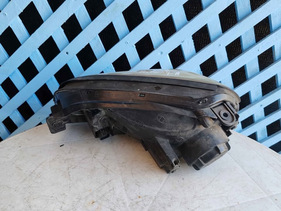Óptico derecho Hyundai Tucson 2005 - 2010 - Imagen 5