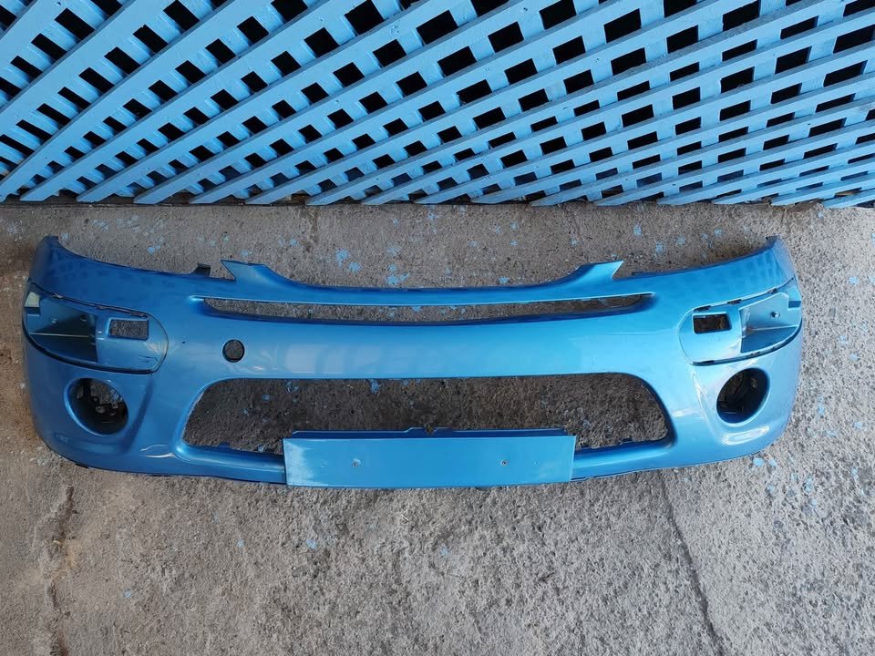 Parachoque delantero Citroen c3 2007 - 2010 - Imagen 3