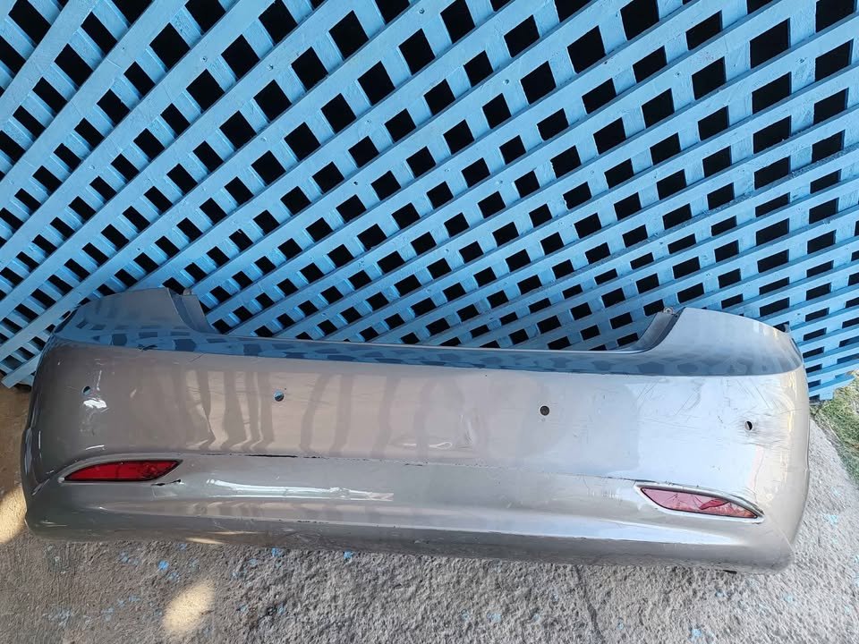 Parachoque trasero Hyundai Sonata 2011 - 2014