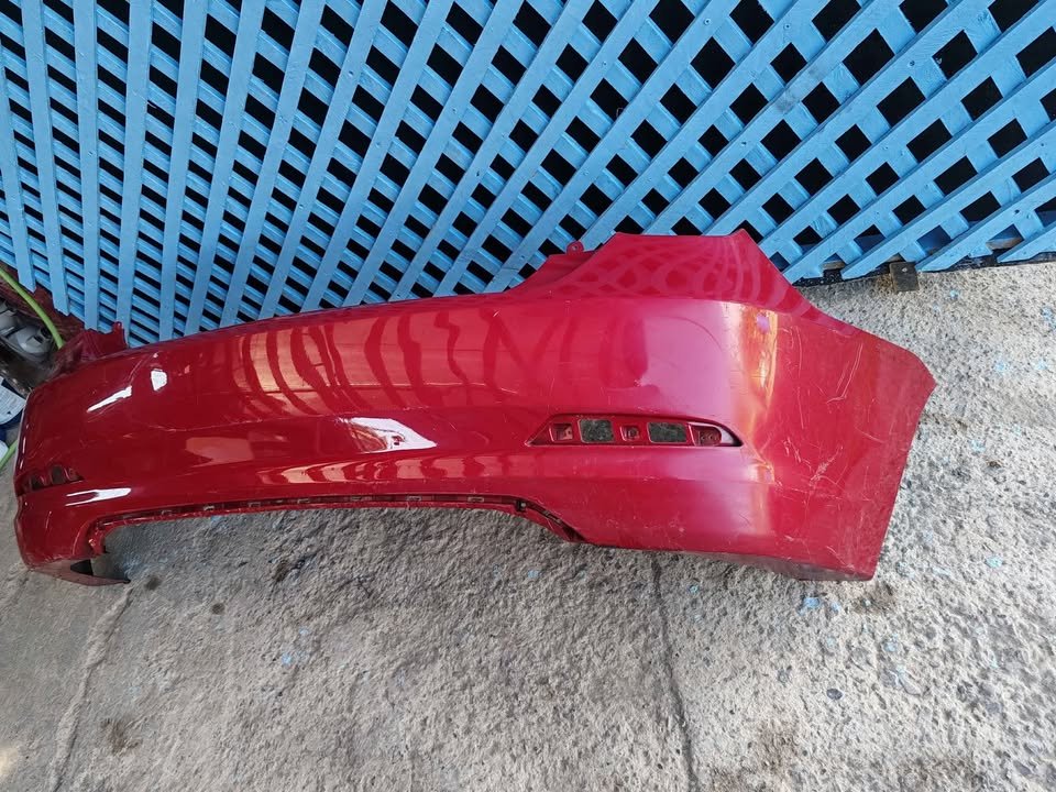 Parachoque trasero Hyundai i10 sedan 2014 - 2017 - Imagen 4