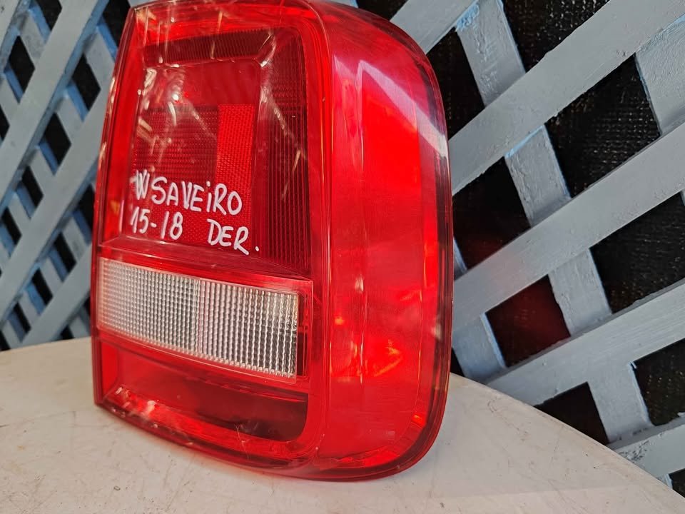Foco trasero derecho Volkswagen Saveiro 2015 - 2018 - Imagen 2