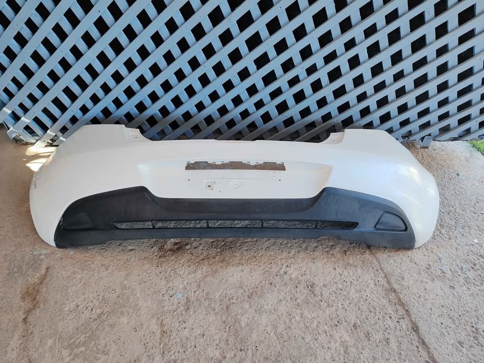 Parachoque trasero Mazda 2 2007 - 2014 - Imagen 2