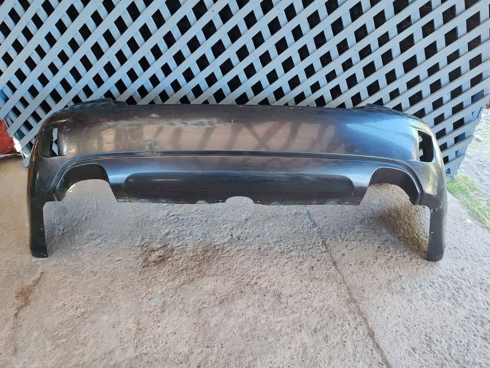 Parachoque trasero Subaru Impreza sedan 2009 - 2010 - Imagen 2