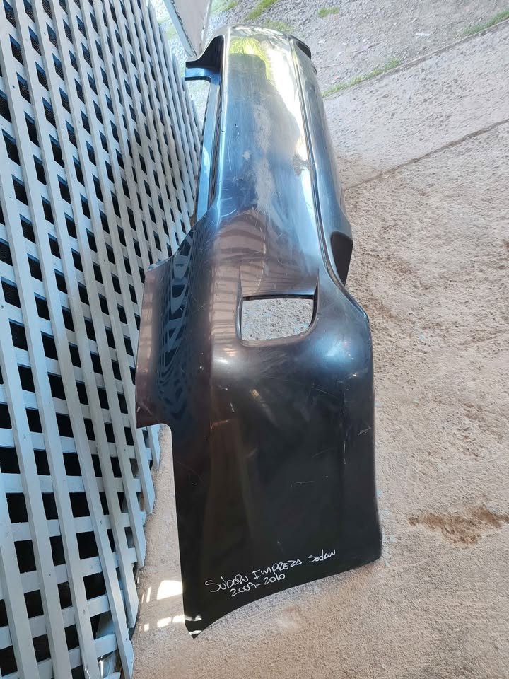 Parachoque trasero Subaru Impreza sedan 2009 - 2010 - Imagen 5