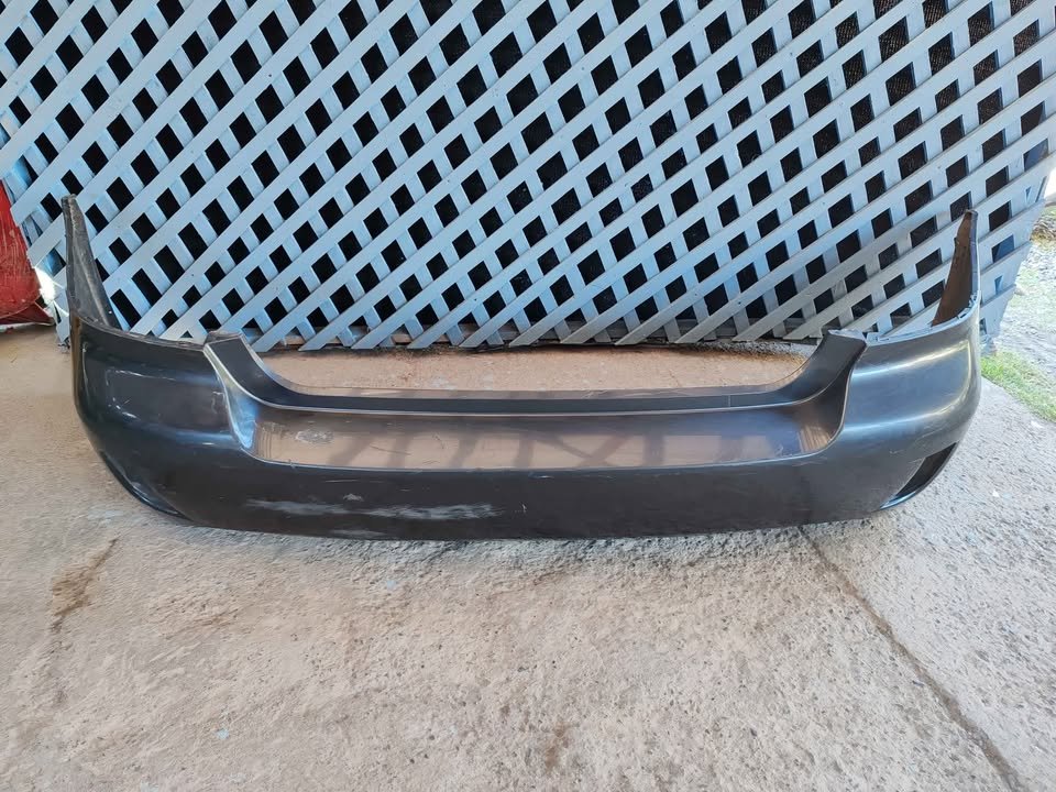Parachoque trasero Subaru Impreza sedan 2009 - 2010 - Imagen 6