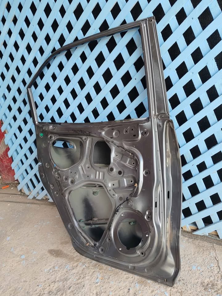 Puerta trasera izquierda Hyundai Atos 2019 - 2022 - Imagen 7
