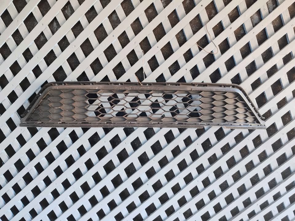 Rejilla de parachoque Volkswagen Gol G8 2019 - 2024