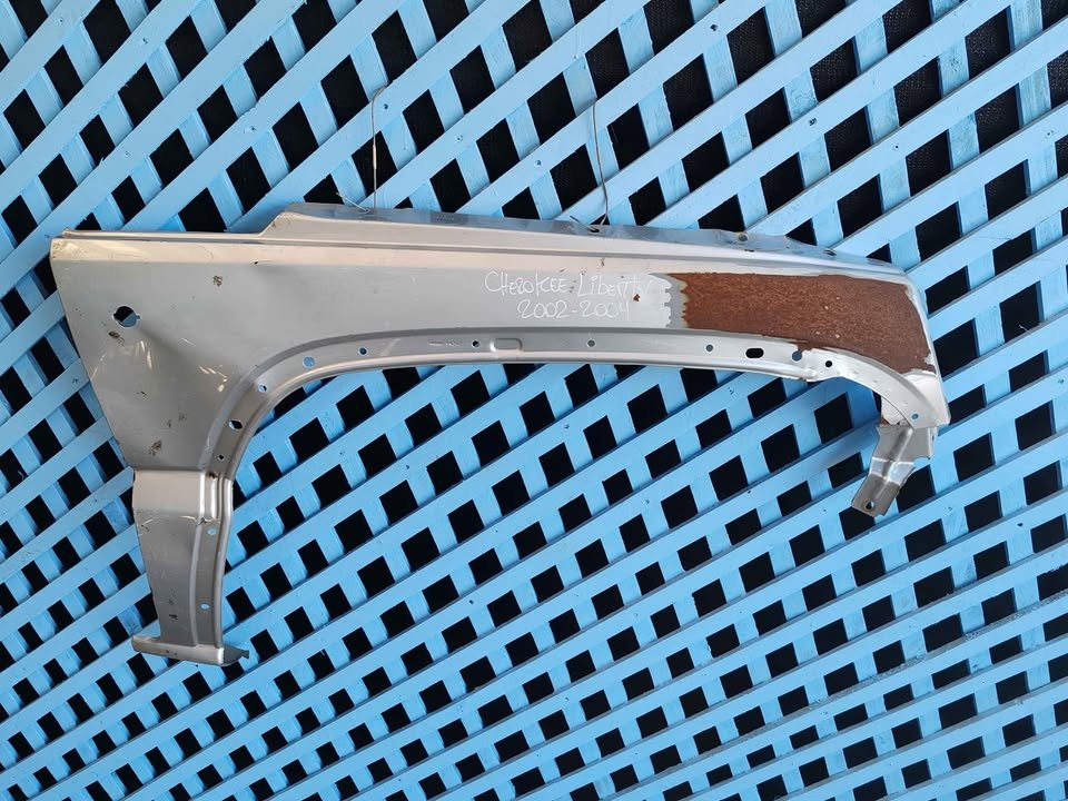 Tapabarro derecho Cherokee Liberty 2000 - 20004 - Imagen 2
