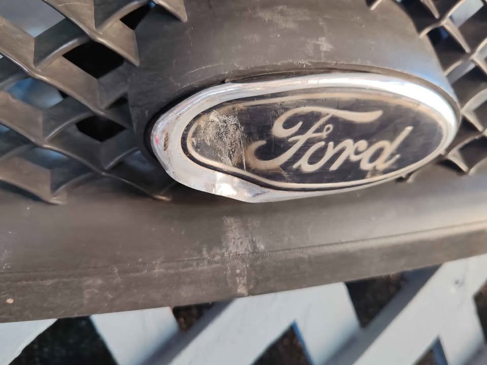 Máscara Ford Fiesta 2008 - 2010 - Imagen 3