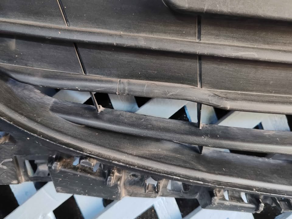 Máscara Mazda 3 2014 - 2016 - Imagen 4