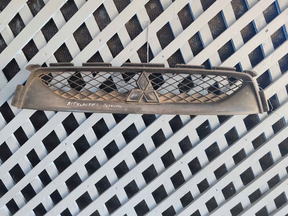 Mascara Mitsubishi ASX 2011 - 2014