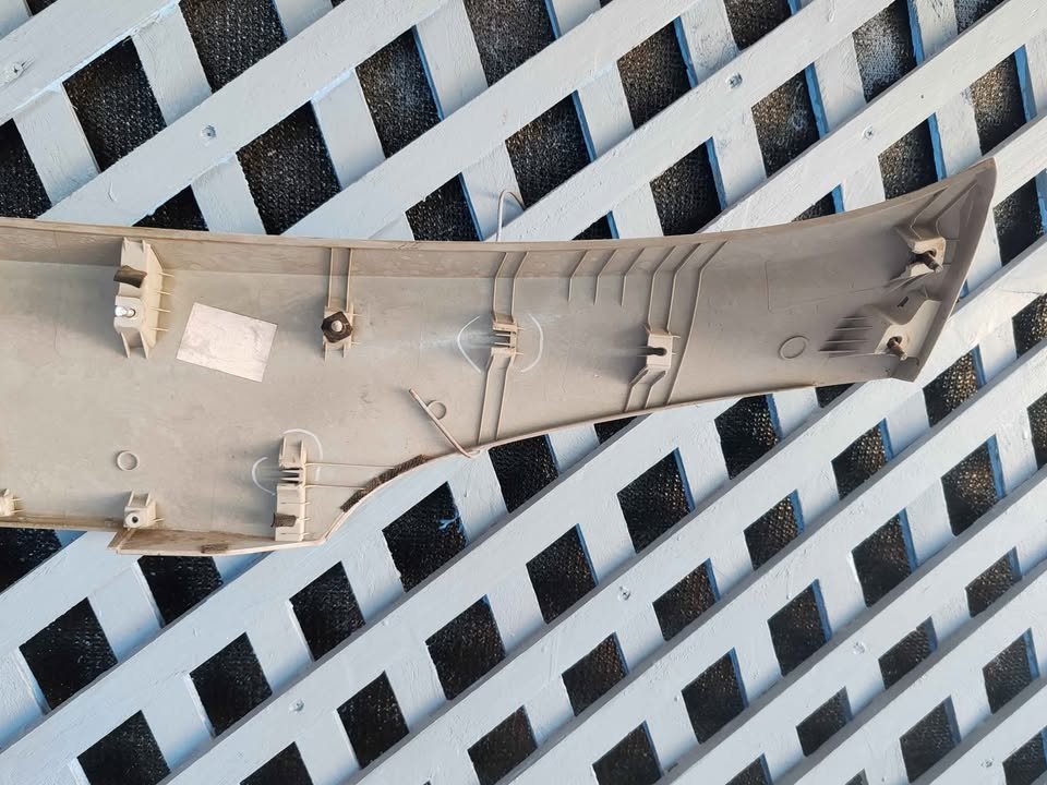 Moldura de portalón Hyundai Tucson 2011 - 2014 - Imagen 5