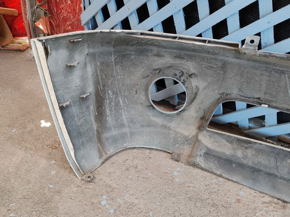 Parachoque delantero Hyundai Porter 2006 - 2010 - Imagen 8