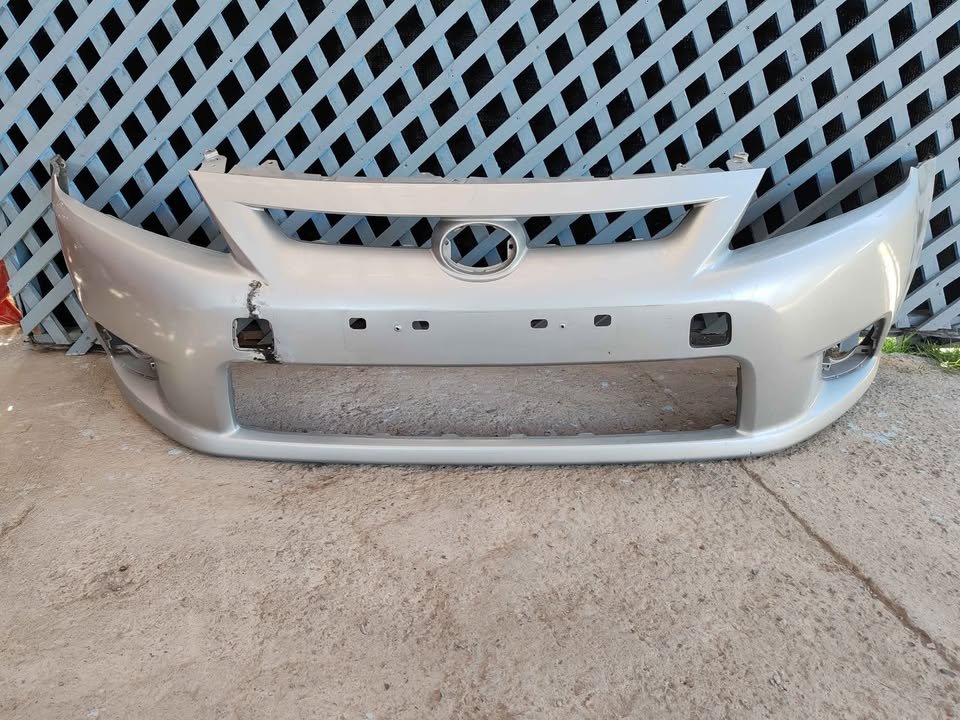 Parachoque delantero Toyota Zelas 2011 - 2013