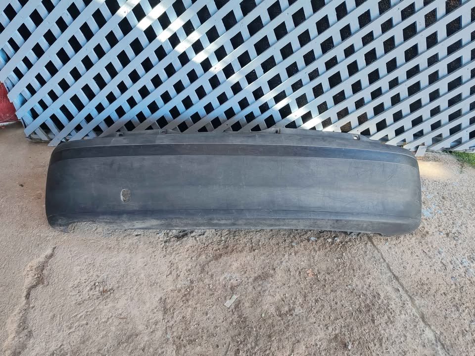 Parachoque trasero Fiat Punto 1996 - 1999