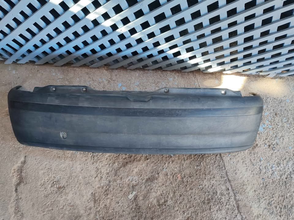 Parachoque trasero Fiat Punto 1996 - 1999 - Imagen 2