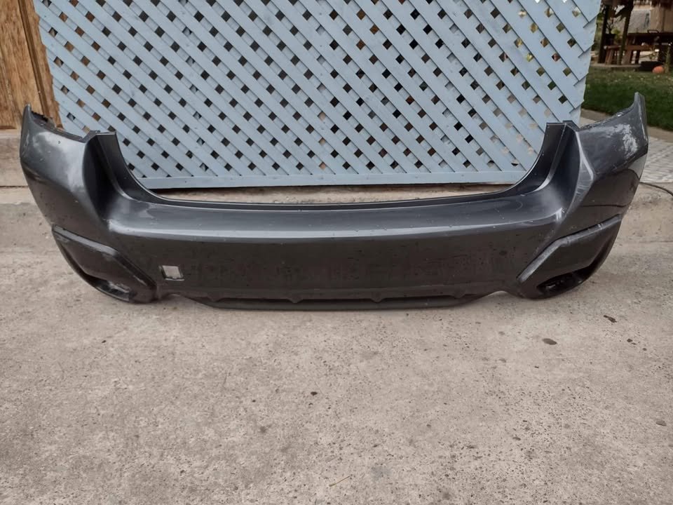 Parachoque trasero Subaru Impreza XV 2018 - 2023 - Imagen 4