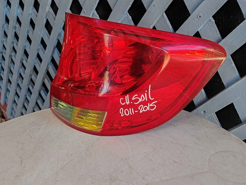 Foco trasero derecho Chevrolet Sail 2011 - 2016 - Imagen 2