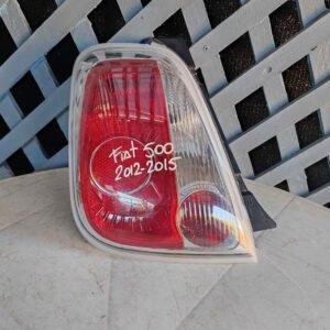 Foco trasero izquierdo Fiat 500 2012 - 2015