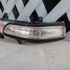 Intermitente de espejo izquierdo Suzuki Grand Nomade 2015 - 2019