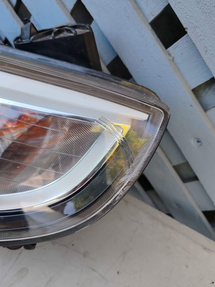 Óptico derecho Hyundai Accent RB 2015 - 2020 - Imagen 4