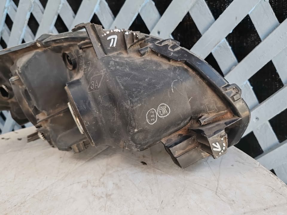 Óptico izquierdo Toyota Corolla 2011 - 2014 - Imagen 6