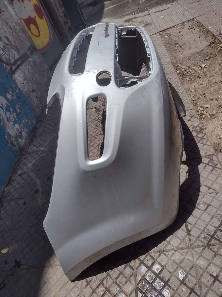 Parachoque delantero Fiat Punto 2013 - 2017 - Imagen 4