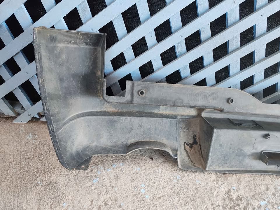 Parachoque trasero Chevrolet Montana 2006 - 2010 - Imagen 8