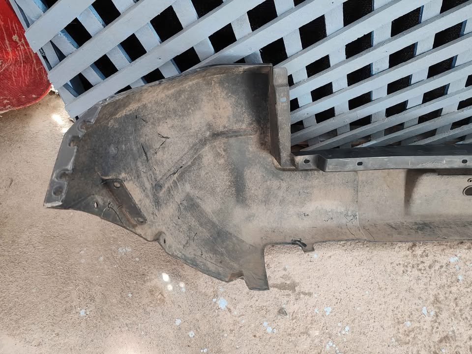 Parachoque trasero Ford Ecosport 2006 - 2012 - Imagen 9