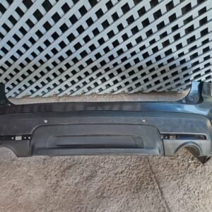 Parachoque trasero Ford Explorer 2012 - 2015