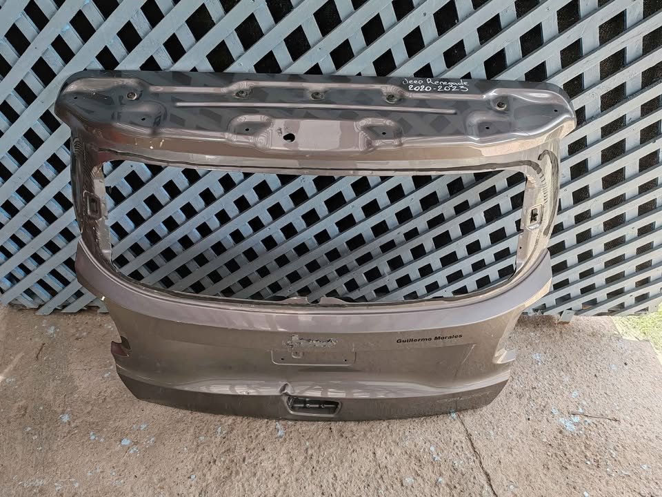 Portalón Jeep Renegande 2020 - 2023 - Imagen 2