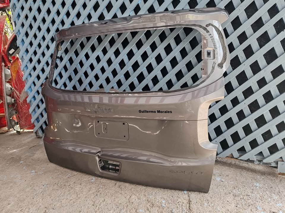 Portalón Jeep Renegande 2020 - 2023 - Imagen 4