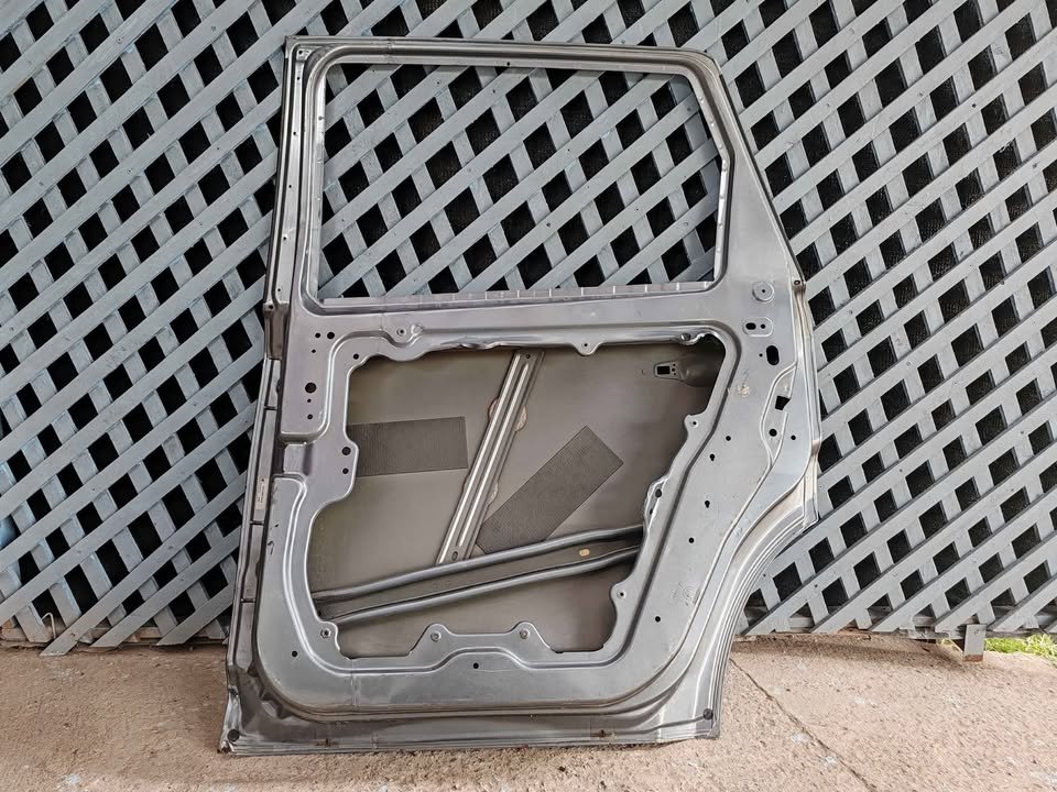 Puerta trasera derecha Dodge Journey 2009 - 2012 - Imagen 9