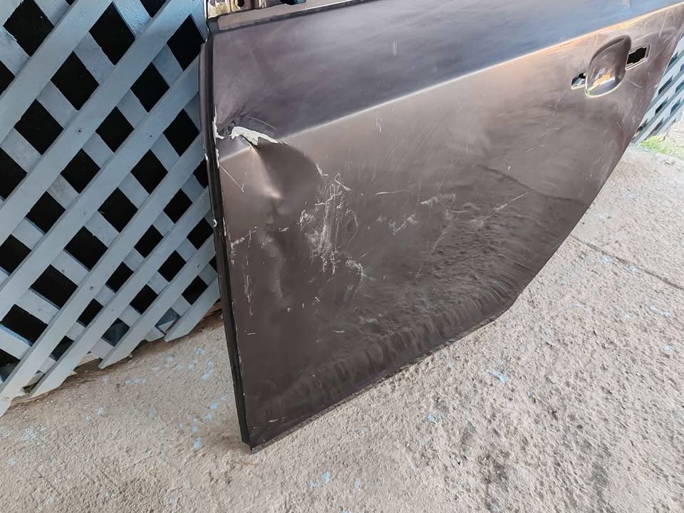 Puerta trasera izquierda Chevrolet Cruze 2010 - 2015 - Imagen 4